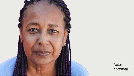 Female diabetes patient